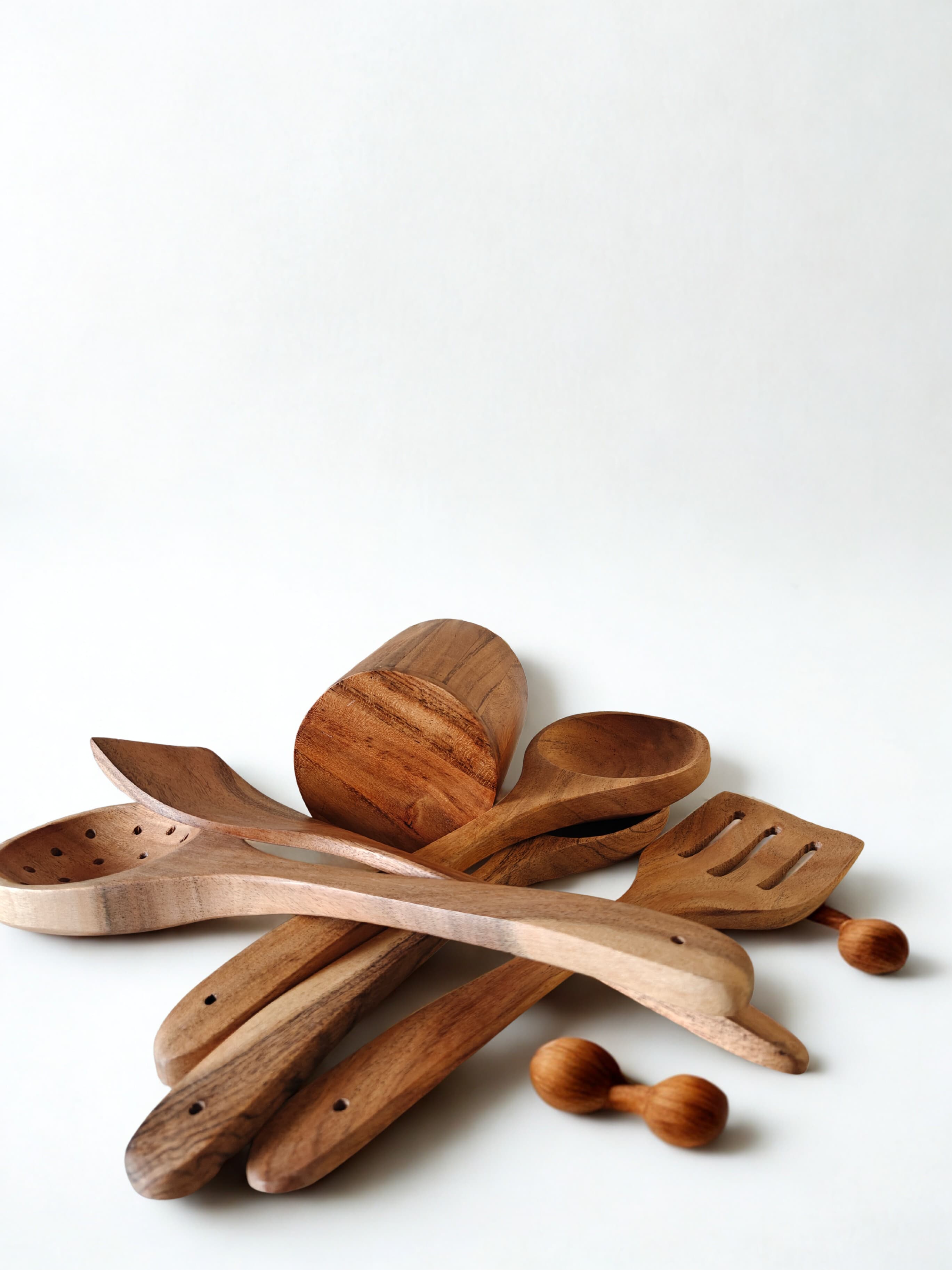 Acacia Wood Serving Spoon with Holder